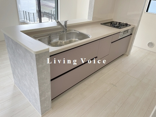 【キッチン】 | 【仲介手数料０円】海老名市国分寺台5丁目第2　新築一戸建て | 海老名市国分寺台5丁目第2　新築一戸建て