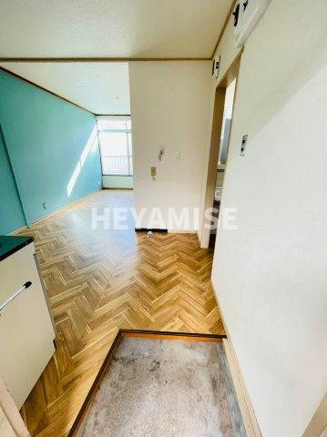 緑ヶ丘グリーンハイツの玄関|※類似間取りのお部屋の参考画像です※現況を優先します