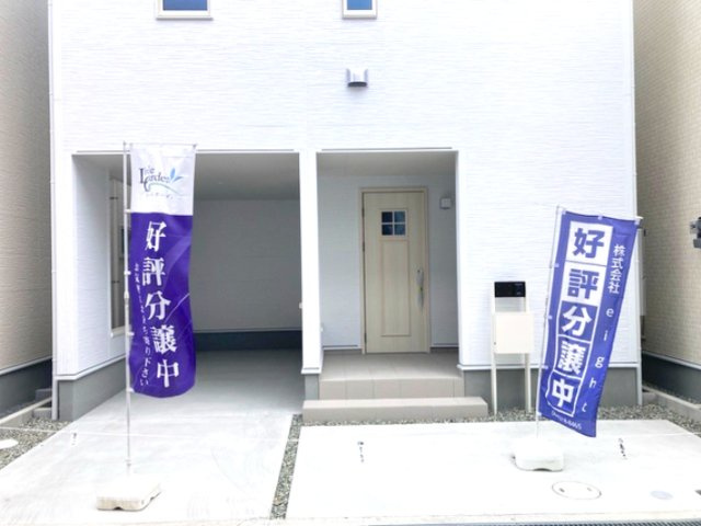 リーブルガーデン枚方市甲斐田新町のエントランス