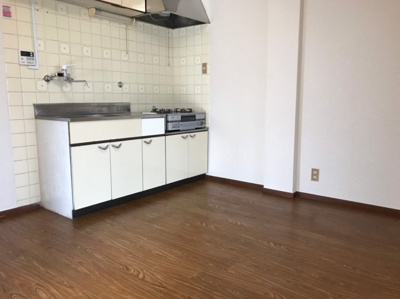 【居間・リビング】 | クローバーハイツ