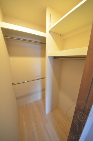 リビオレゾン梅田カサーレの収納|こまごまとしたものを収納できそうですね