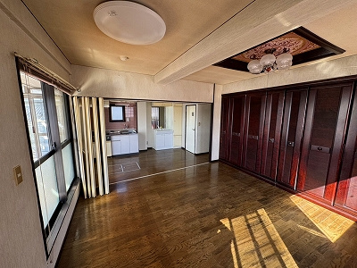 AIビルの居間・リビング