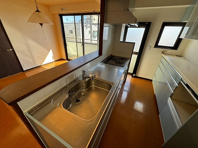 AIビルのキッチン