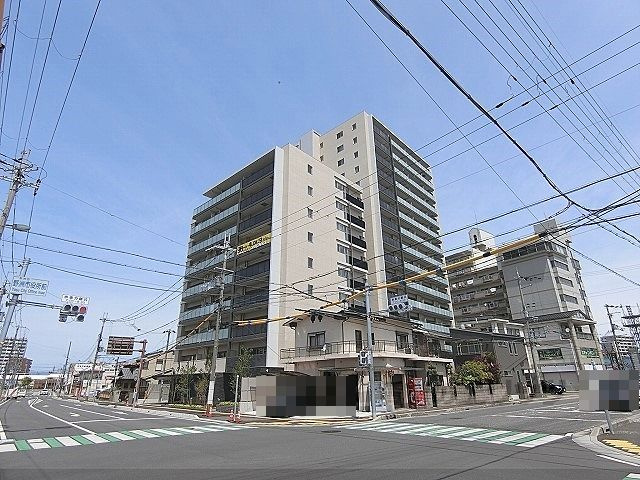 シャリエ野洲レジデンスの外観