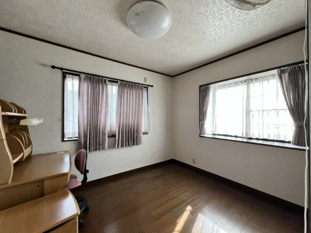 宇土市松山町戸建ての洋室