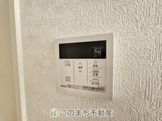【設備】 | CRADLE GARDEN栃木市大平町西野田第4　3 | 省エネ給湯器採用♪ボタン一つで設定した温度のお湯が出ます♪