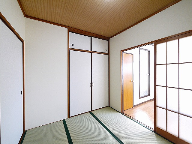 シティハイム藤本の和室