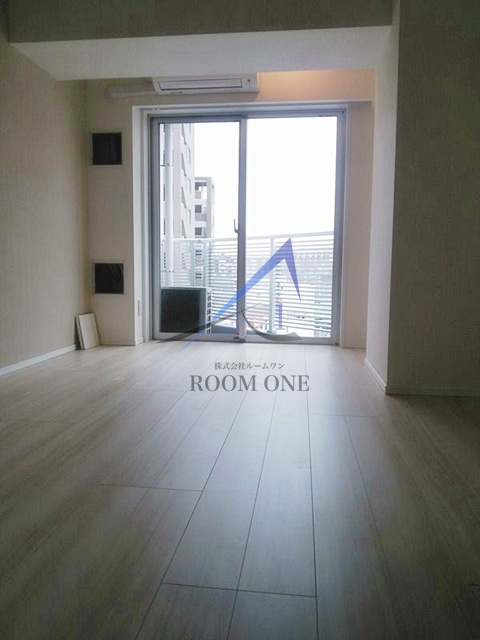 レガリス西日暮里ステーションフロントの居間・リビング|洋室のお部屋です。