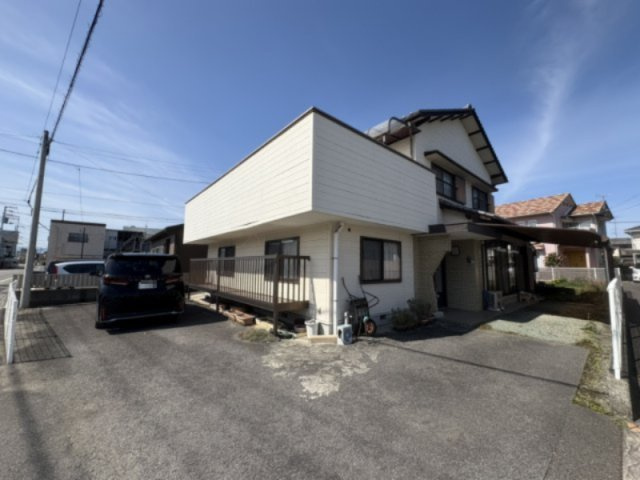 西条市朔日市中古住宅【1,585】土地101.56坪　建物54.60坪の外観