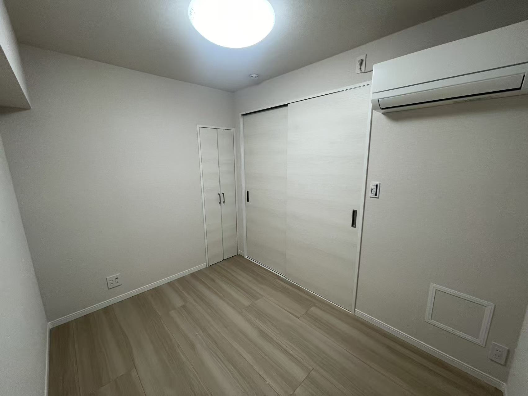 秀和第２奥沢レジデンスの洋室