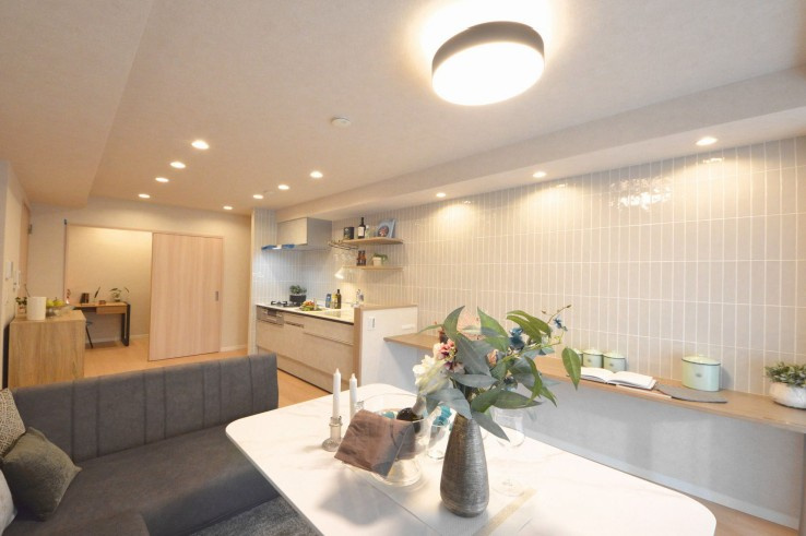 【居間・リビング】