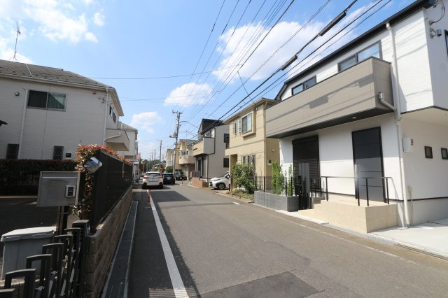 東久留米市前沢４丁目の外観|1階に水回りがまとまった動線の良いプラン♪物干しコーナー付きです。