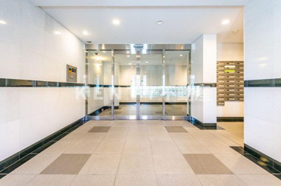 【ロビー】 | プレール・ドゥーク下丸子 | 落ち着いたロビーです