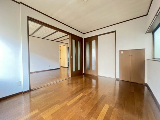 千守町2丁目戸建の寝室