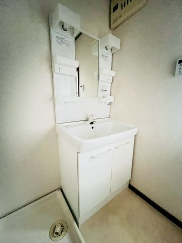 千守町2丁目戸建の洗面所