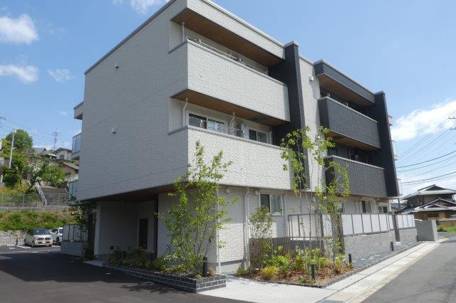 シャーメゾンはしまの外観