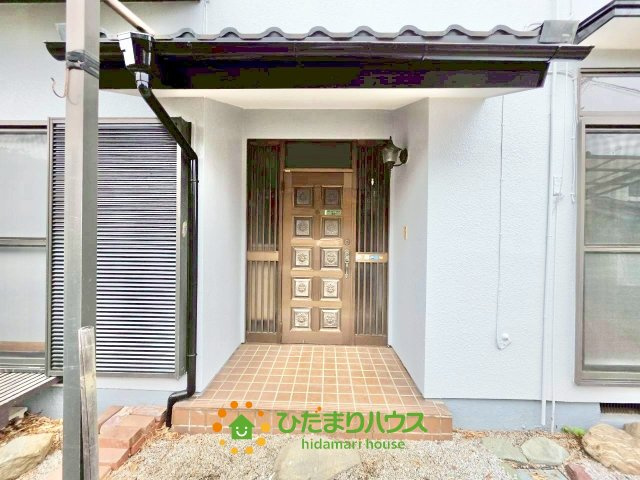 久喜市鷲宮６丁目　中古一戸建ての玄関|2026年6月9日　撮影