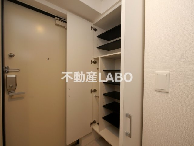 コンフォリア・リヴ淡路町一丁目のその他