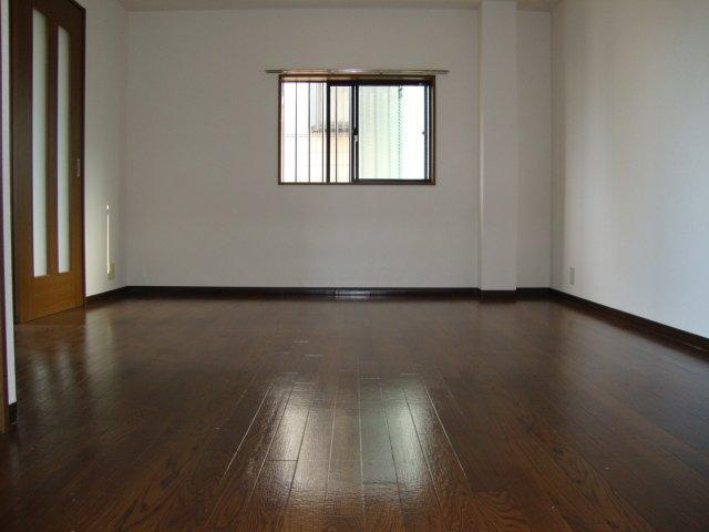 ロイヤルハイツ天拝坂参番館の内装|室内