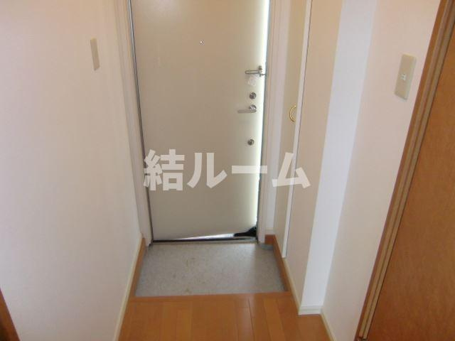 板橋区成増１丁目のアパートの玄関