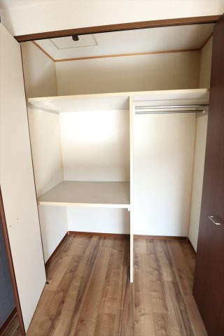 フレグランス　B棟の収納