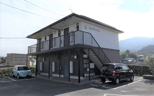 フレグランス　B棟