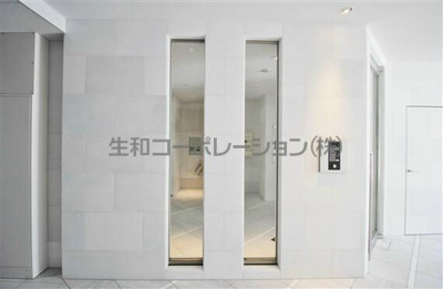 【エントランス】 | ＶＡＬＥＮＴＩＡ麻布