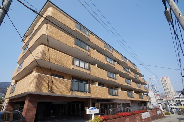 宝塚コートハイツ