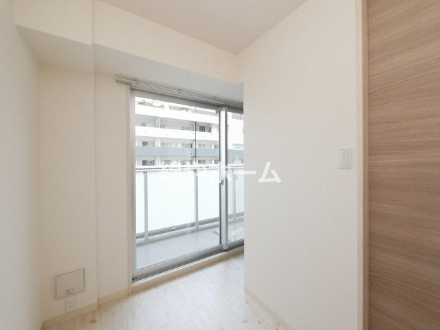 アイボリーポワント難波WESTの寝室|使い勝手のいい寝室です