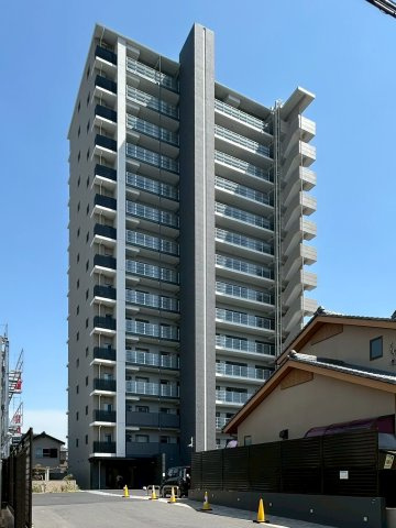 プレサンスロジェ草津グレイスコート 13F