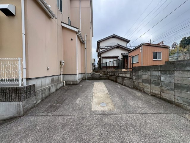 戸建 さいたま市南区大字大谷口の駐車場