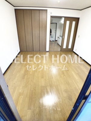【寝室】 | ユーハート久後崎 | 同型タイプ開放的な寝室です