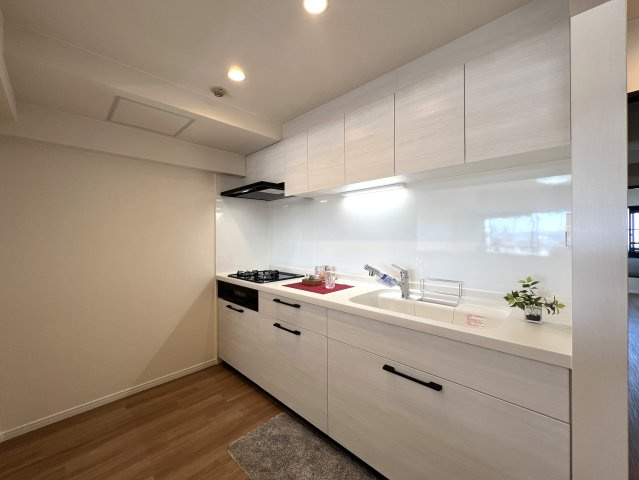 マンション暮らしでも譲れないワンにゃんライフ♪【リフォーム／ヒルトップ横濱根岸セントラルコート】のキッチン|キッチンです