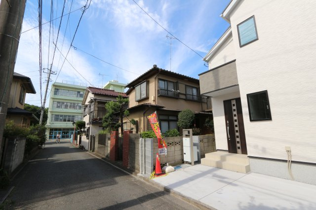【LIGNAGE】小平市仲町第１期の外観|全室南向きで日当たり良好です。
