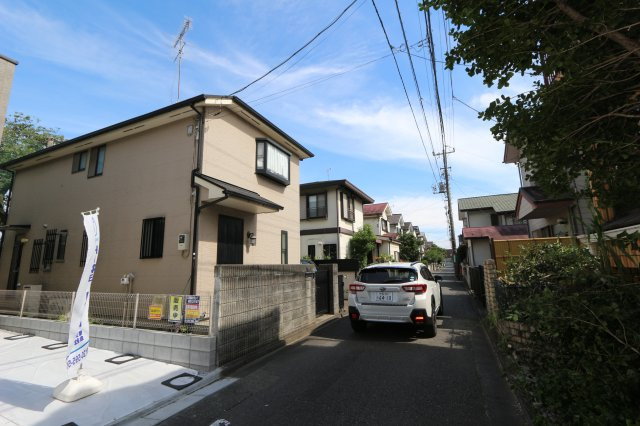 【LIGNAGE】小平市仲町第１期|カースペースは2台分確保。急な来客にも対応できます。