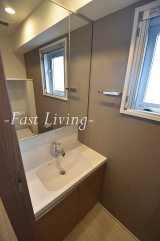 メイクスデザイン神楽坂の洗面所