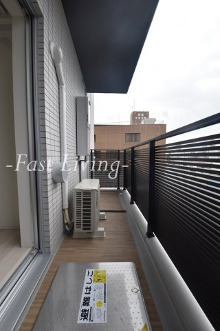 メイクスデザイン神楽坂のバルコニー