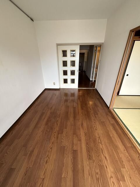 エルム大倉山第９の居間・リビング