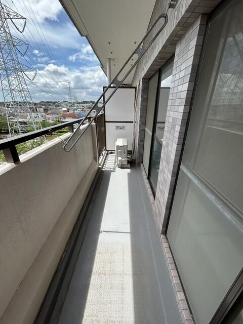 エルム大倉山第９のバルコニー