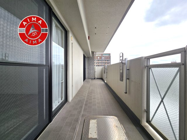 ツインタワー空港通りのバルコニー|採光・通風良好で、お洗濯物も気持ちよく干せます♪