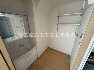 【洗面所】 | MAISONETTE LAND 込野 A
