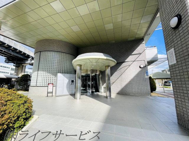 【エントランス】 | ユニハイム十三野中 | エントランス