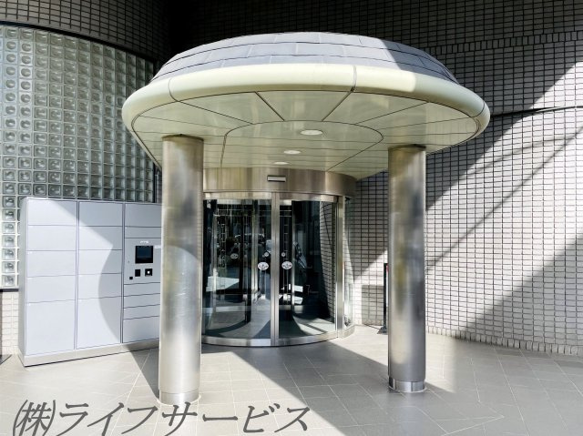 【エントランス】 | ユニハイム十三野中 | エントランス