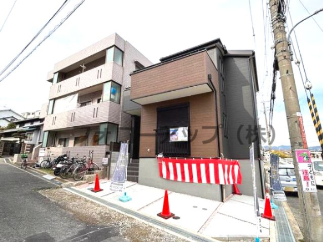 リーブルガーデン豊中市桜の町6期の前面道路含む現地写真|前面道路含む現地写真です