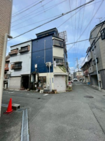 寝屋川市池田南町の前面道路含む現地写真