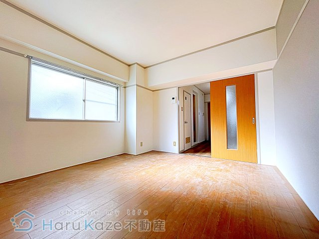【居間・リビング】 | 見晴マンション【名古屋市賃貸・都市ガス】