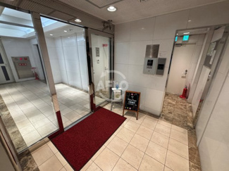 【ロビー】 | 南船場SKビル