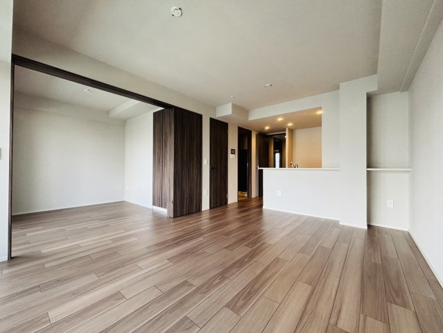 ヴェリテ東岸和田駅前の居間・リビング