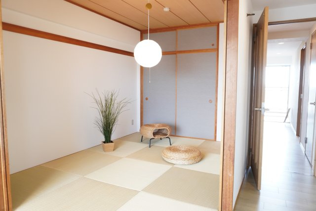 ヴィ・シティ草加四番館の和室