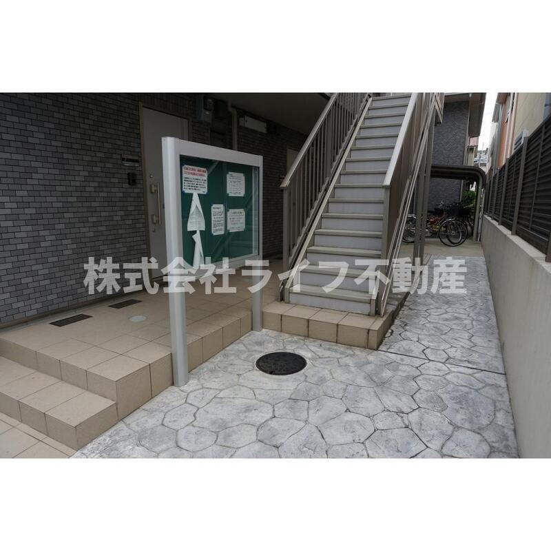 T-Forest Aのエントランス